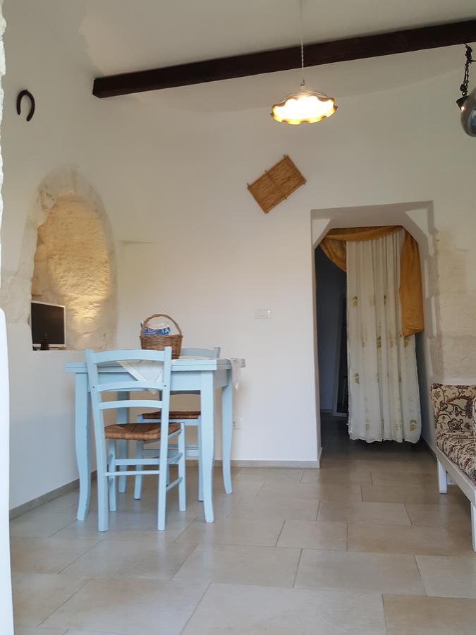 Masseria Trulli Sull'Aia ชิสแตร์นีโน ภายนอก รูปภาพ